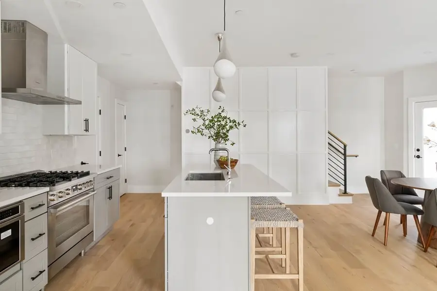 8 Poplar Road #A, Cambridge, MA 02138 - Image #2