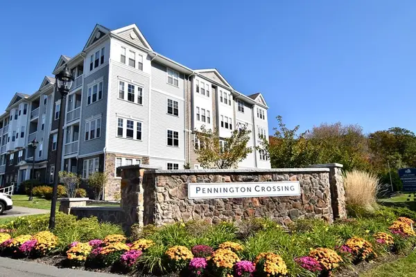 1206 Pennington Drive #1206, Walpole, MA 02081