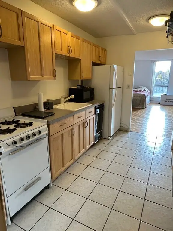 44 Washington St #716, Brookline, MA 02445