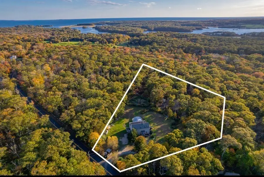 694 Potomska Rd, Dartmouth, MA 02748 - Image #2