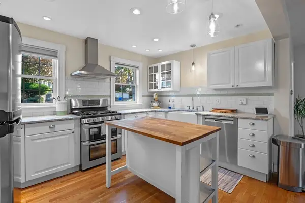 11 King St, Swampscott, MA 01907