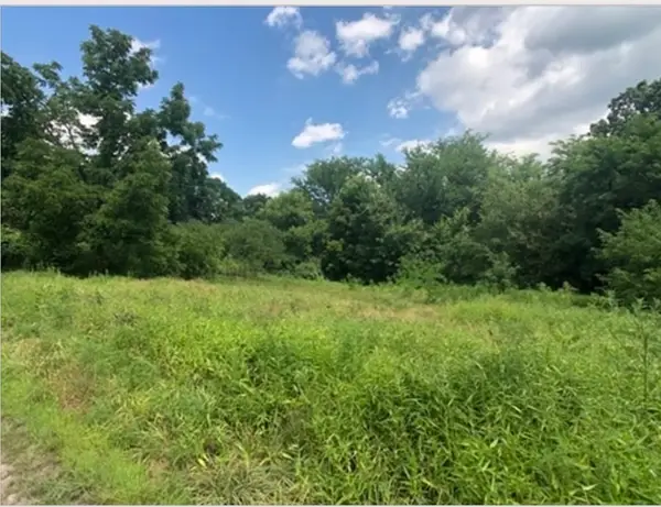 390 Old Montague Rd, Amherst, MA 01002