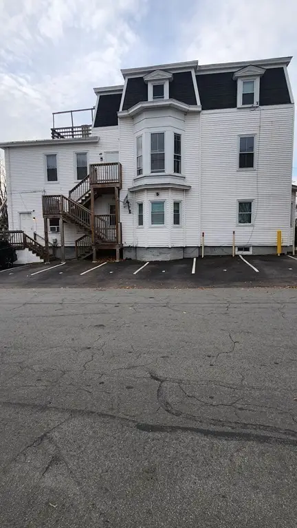 408 Main St, Haverhill, MA 01830