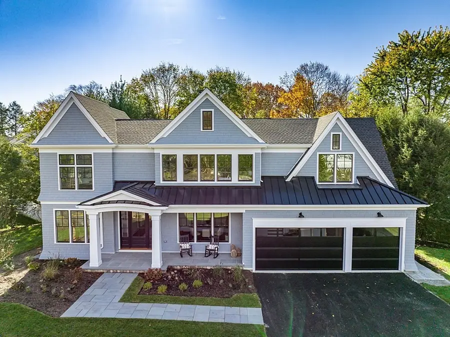 18 Sprague Rd, Wellesley, MA 02481 - Image #2