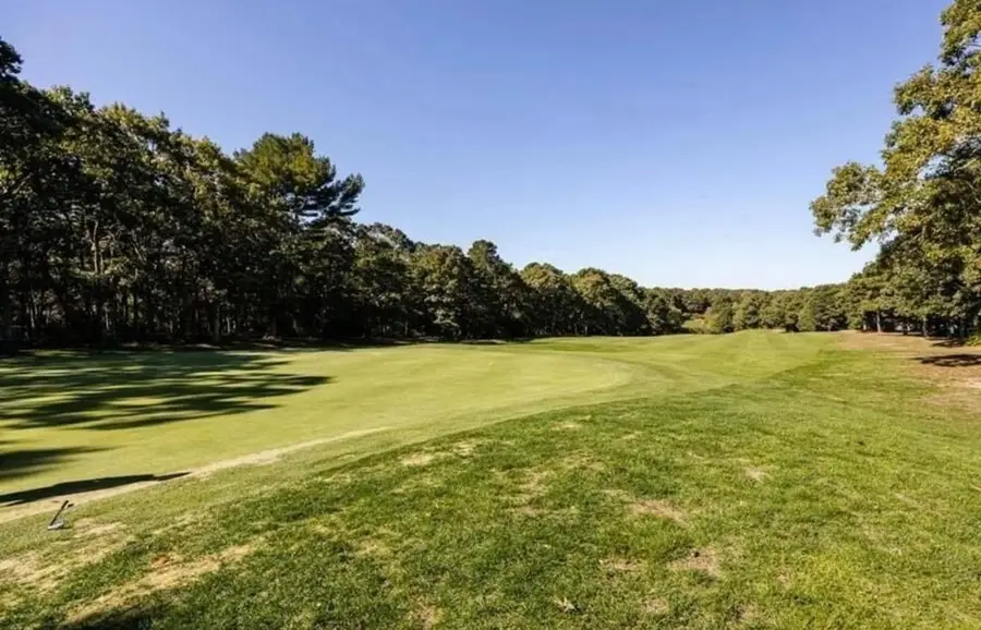 5 Casper Cir, Mashpee, MA 02649 - Image #3