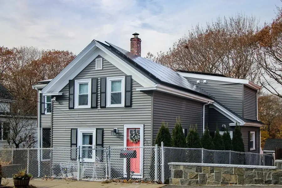 90 Ontario St, Lynn, MA 01904 - Image #2