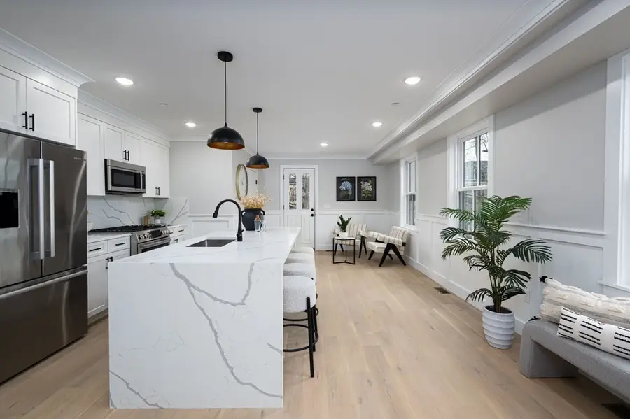 11 Aldersey #B, Somerville, MA 02143 - Image #2