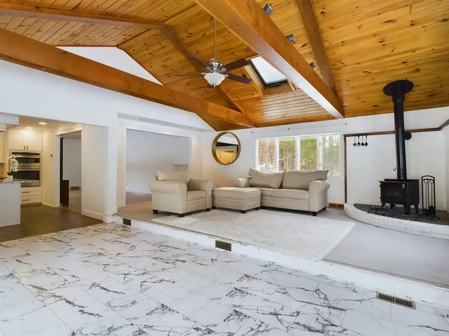 6 Kenbane St, South Easton, MA 02375 - Image #3