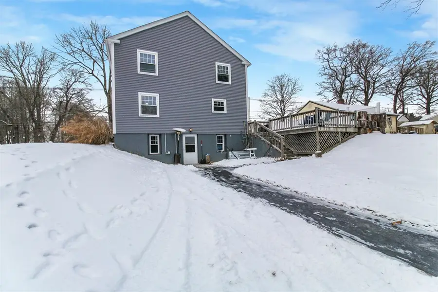1 Carleton Rd, Rochdale, MA 01542 - Image #2