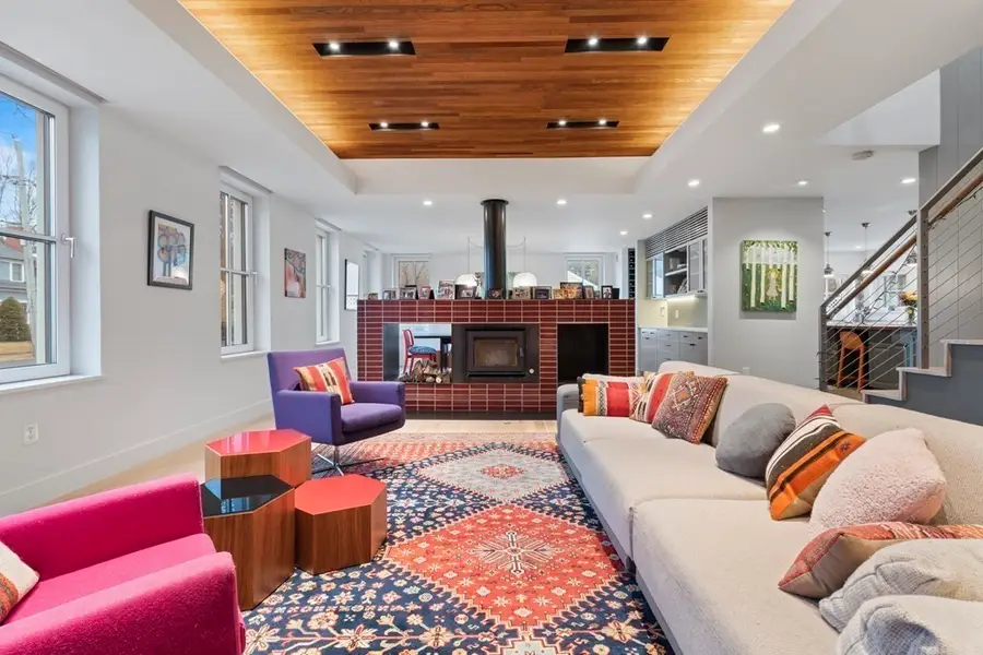 45 Patton Road, Wellesley, MA 02482 - Image #2