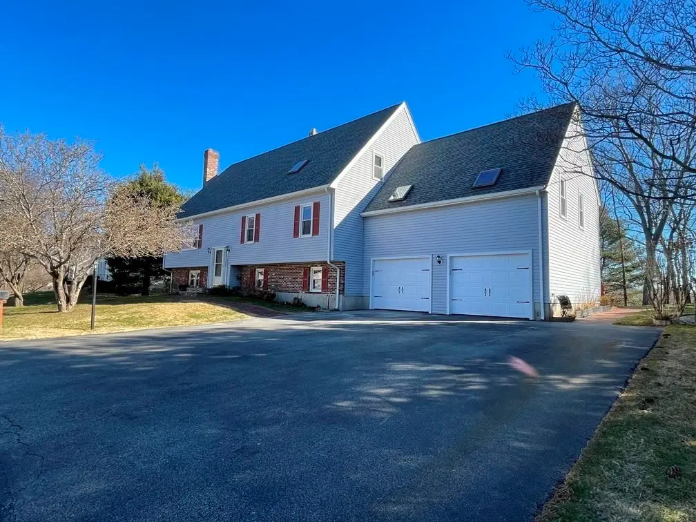 32 Weyfair Path, Weymouth, MA 02188 - Image #1