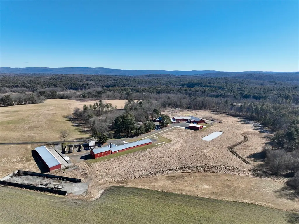 47 Cross St, Bernardston, MA 01337 - #1