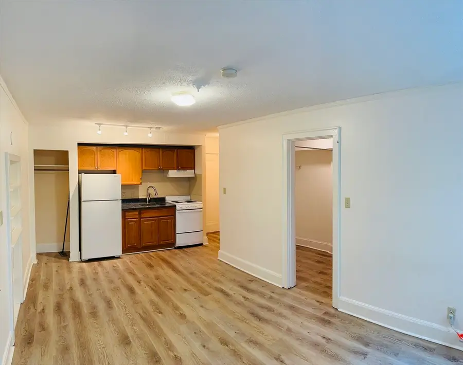 195 Thomas Burgin Parkway #212, Quincy, MA 02169 - Image #3