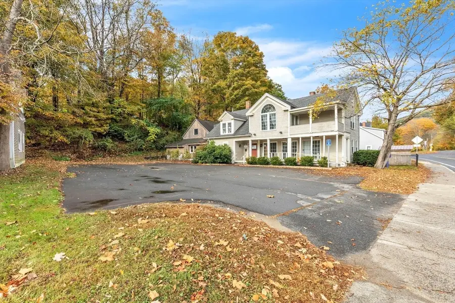 9 Russell Rd, Huntington, MA 01050 - Image #3