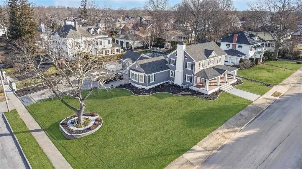 208 Florence St, Fall River, MA 02720 - Image #1