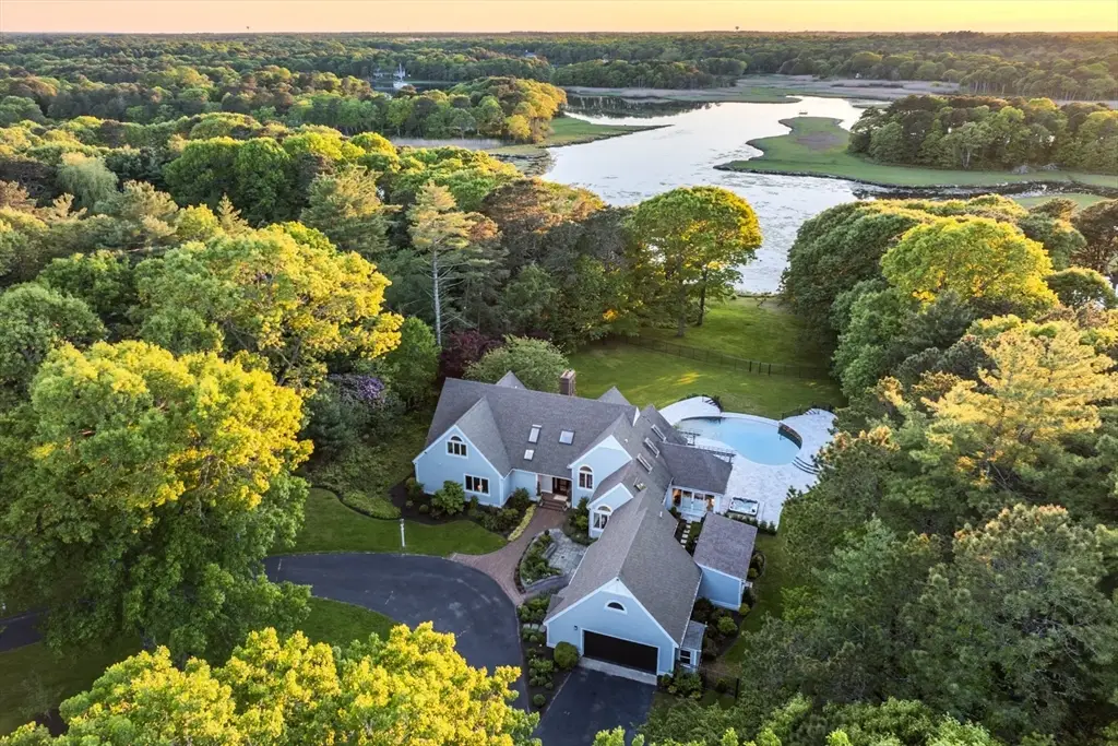 38 Beach Plum Hill Rd, Osterville, MA 02655 - Image #1