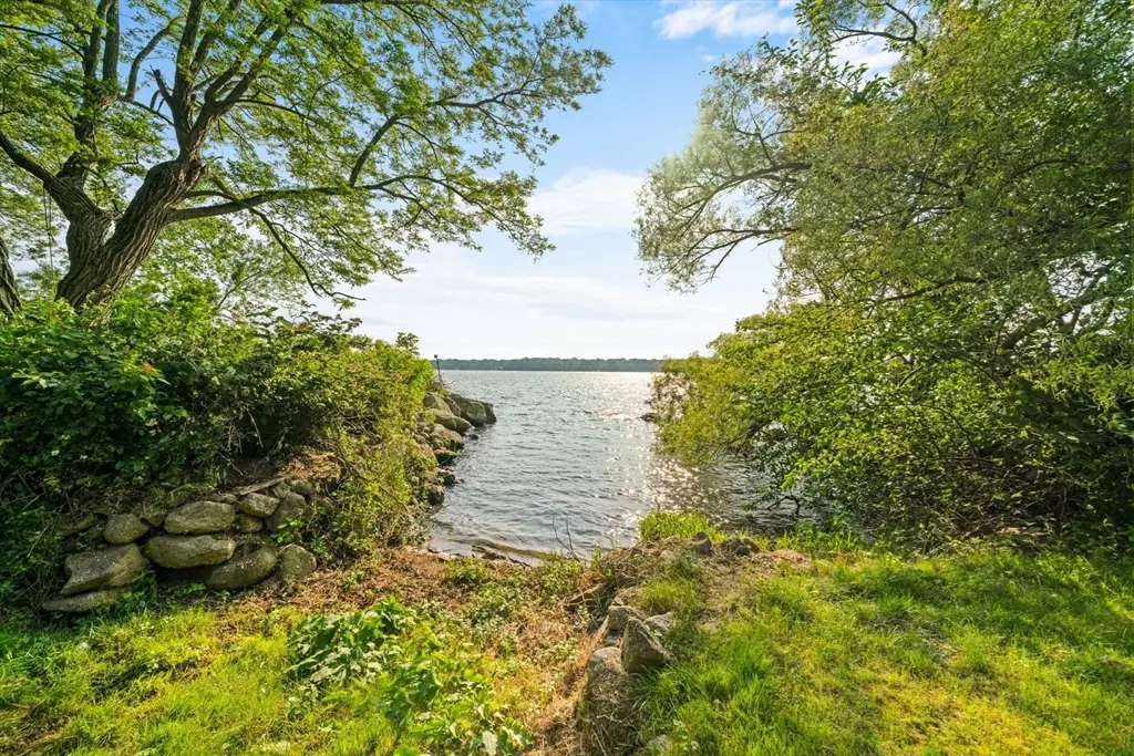 165 Plymouth Blvd, Westport, MA 02790 - Image #1