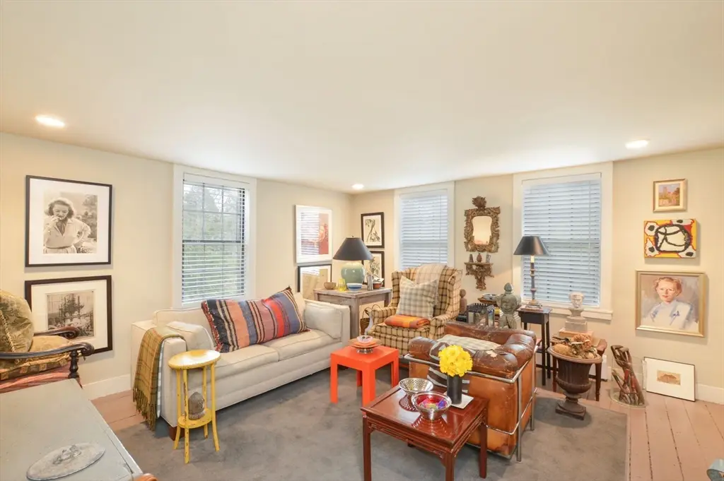 1150 Russells Mills Rd, Dartmouth, MA 02748 - Image #1