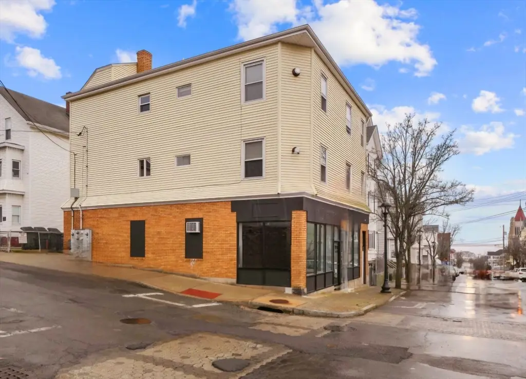 337 Columbia St, Fall River, MA 02721 - Image #1