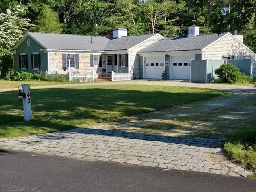 43 Poponessett Rd, Cotuit, MA 02635 - Image #1
