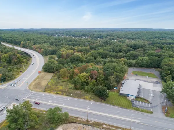 24 Rockingham Rd, Windham, NH 03087