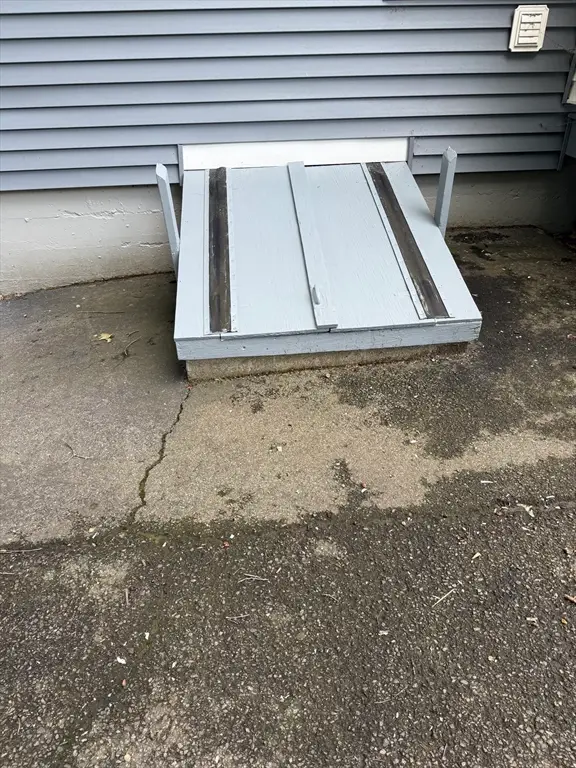 27 Mission St, Gardner, MA 01440 - #3