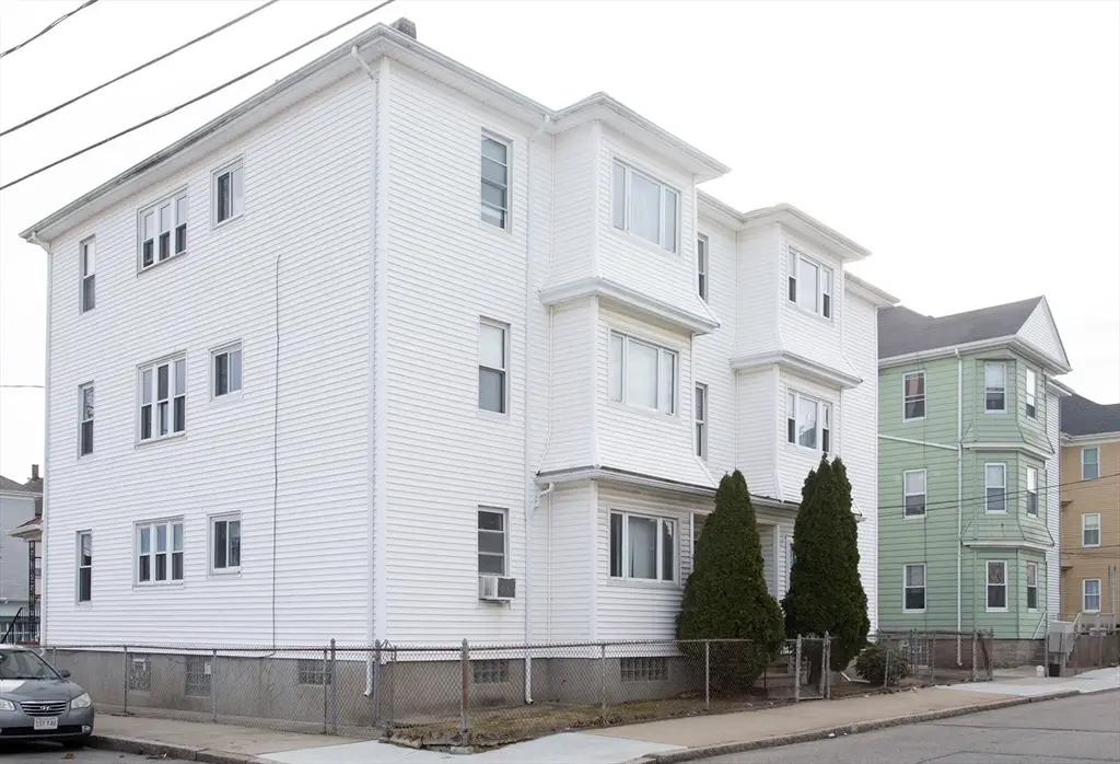 49 Hamlet St, Fall River, MA 02724 - #1