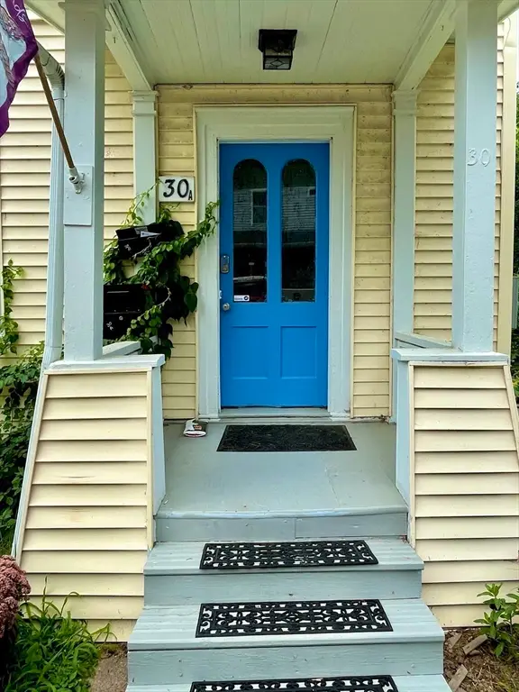 30 Cherry St #A, Northampton, MA 01060 - Image #1