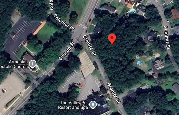 21 Granite St, Northbridge, MA 01588