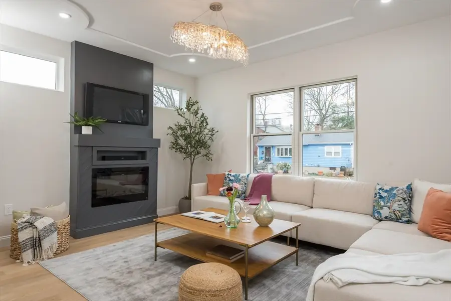 6 Gordon Rd, Arlington, MA 02474 - Image #2