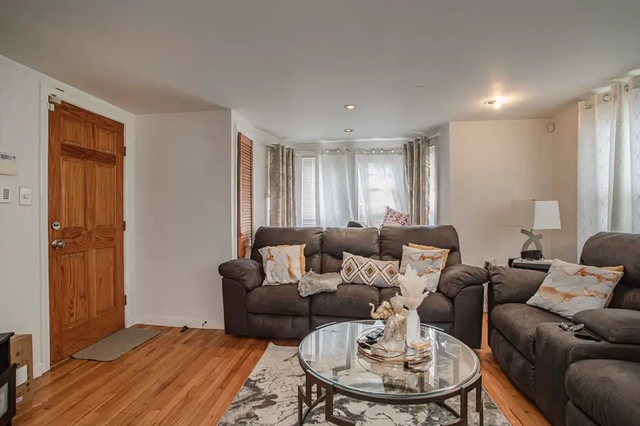 39 Huntington St, Brockton, MA 02301 - #2