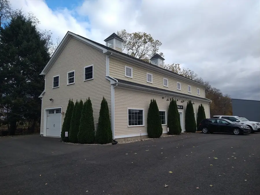 26 Russell St #A-B, Hadley, MA 01035 - Image #2