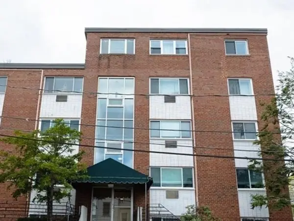 2 Larose Place #13, Boston, MA 02135