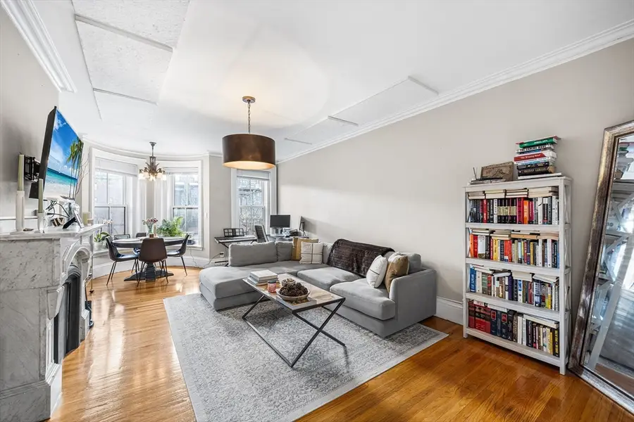 1 Saint Charles St #3, Boston, MA 02116 - #2