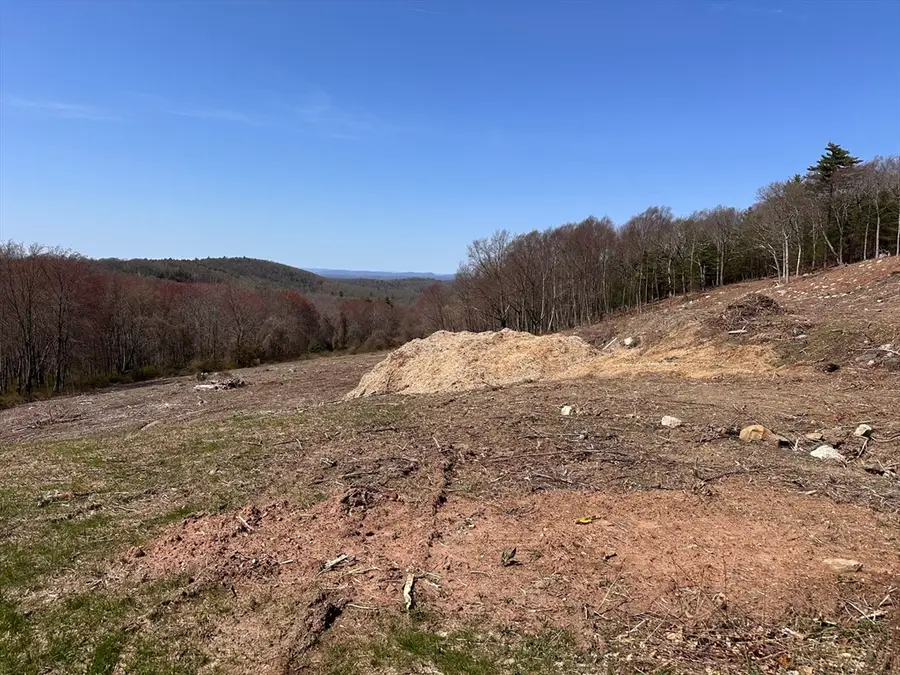 8 South Ridge Road, Hampden, MA 01036 - Image #2