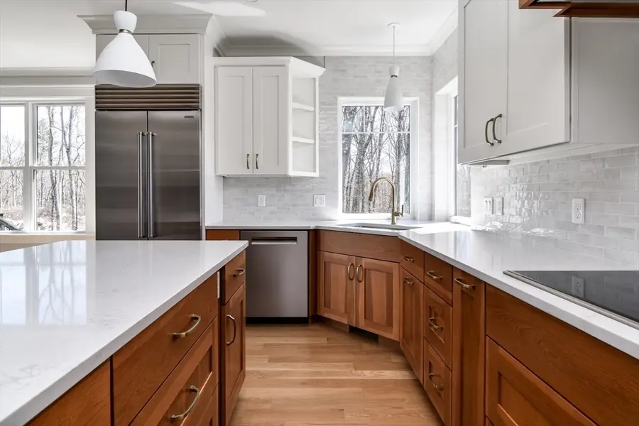 2 Emerald Drive, Hopkinton, MA 01748 - Image #3