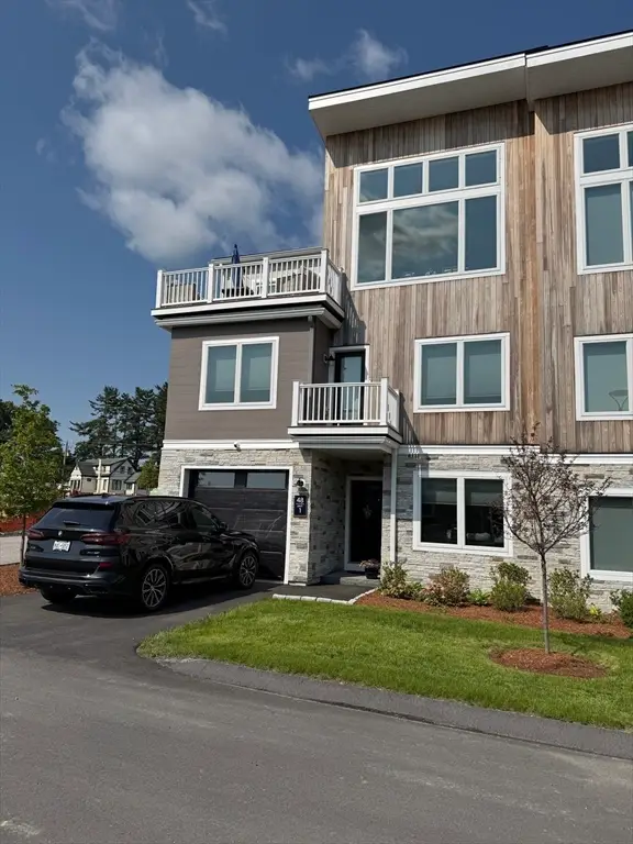 28 Vantage Point Drive #1, Laconia, NH 03246 - Image #3