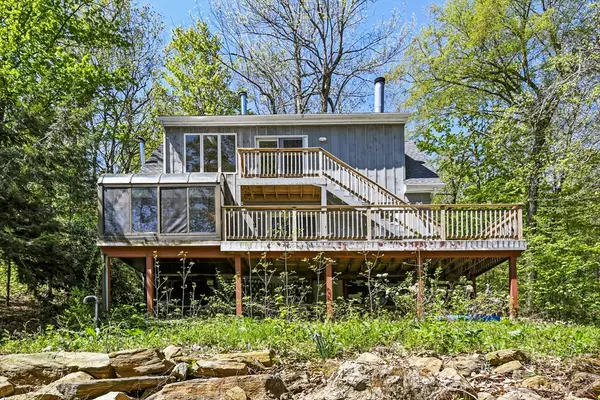 173 King Richard Drive, Becket, MA 01223