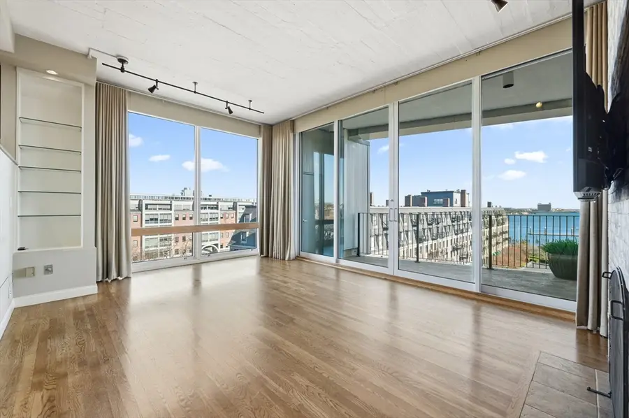 63 Atlantic Ave #7 E, Boston, MA 02110 - Image #2