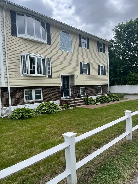 9 Parker St, Wilmington, MA 01887