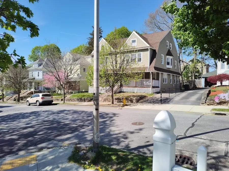 12 Stoneland Rd, Worcester, MA 01603 - Image #3