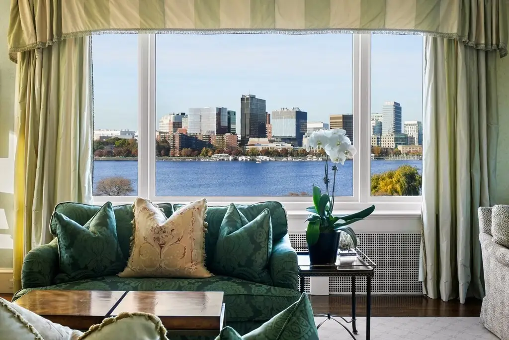 282 Beacon Street #6, Boston, MA 02116 - Image #1