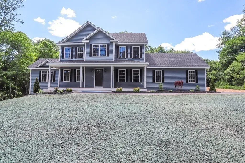 38-3 Edson, Oakham, NY 10168 - Image #1