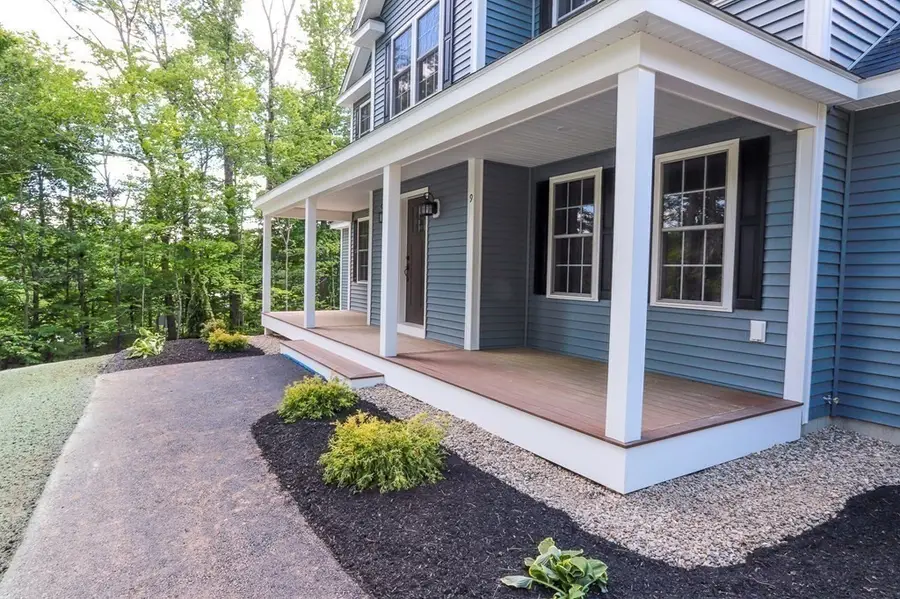 38-3 Edson, Oakham, NY 10168 - Image #2