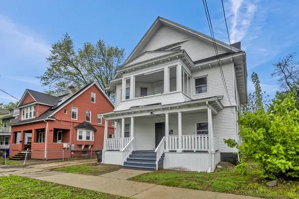 78 Whittier St, Springfield, MA 01108