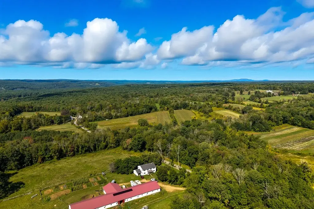 716 Hardwick Rd, New Braintree, MA 01531 - Image #1