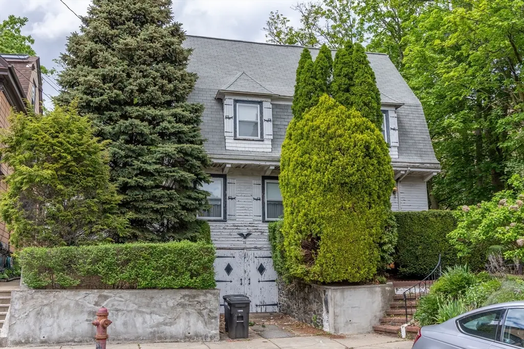 25 Browning Rd, Somerville, MA 02145 - #1