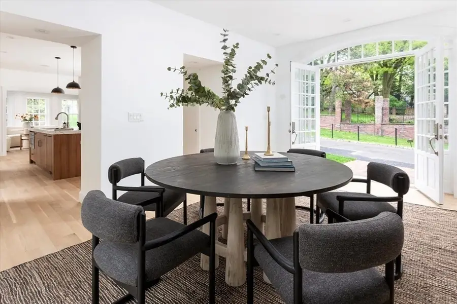 178 Ivy Street, Brookline, MA 02446 - Image #3