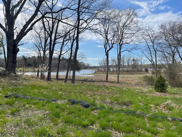 98 Black Horse Lane, Cohasset, MA 02025