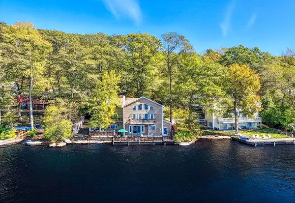 28-28A Downey Street, Hopkinton, MA 01748